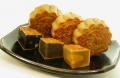 120px-Moon cake3 (月饼).JPEG