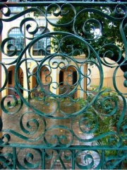 File:180px-Sir Robert Ho Tung Library, Macao.jpg